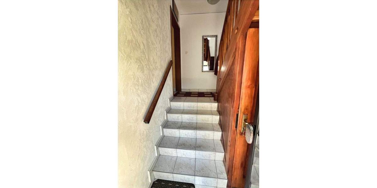 Mehrfamilienhaus, Wohnhaus Karlsbad Spielberg - 6 Zimmer, 139 m&sup2;, 449.000&euro; | Angebot:25686659