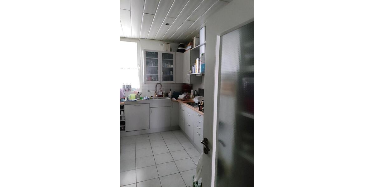 Etagenwohnung Pforzheim Nordstadt - 4 Zimmer, 113 m&sup2;, 300.000&euro; | Angebot:26904313