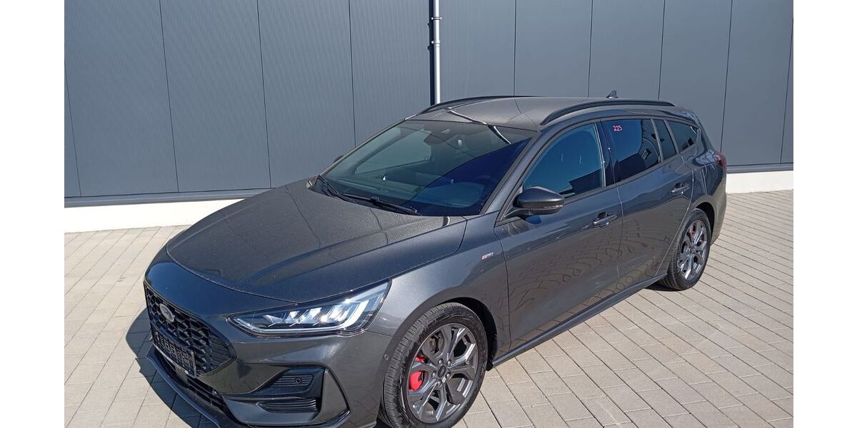 Ford Focus 5.000 km 28.900 &euro; Walzbachtal 75045