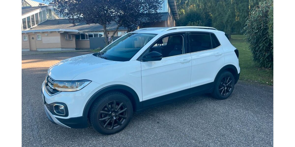 VW T-Cross 73.399 km 15.900 &euro; Neuenbürg 75305