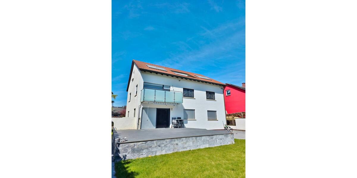 Etagenwohnung Karlsruhe Südstadt - 4 Zimmer, 95 m&sup2;, 1.450&euro; | Angebot:26326742