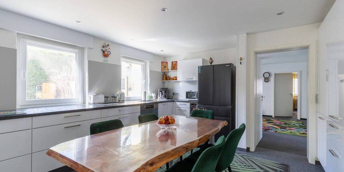 Mehrfamilienhaus, Wohnhaus Karlsruhe Grünwettersbach - 9 Zimmer, 352 m&sup2;, 1.480.000&euro; | Angebot:26191011