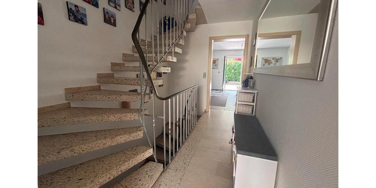 Einfamilienhaus Ettlingen - 4 Zimmer, 150 m&sup2;, 600.000&euro; | Angebot:27155419