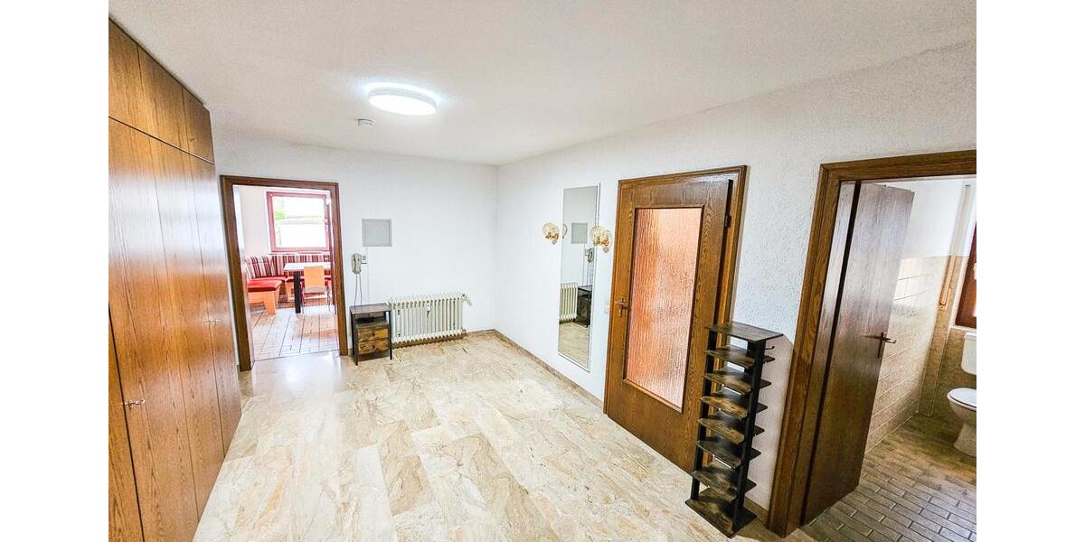 Erdgeschoßwohnung Malsch - 5 Zimmer, 138 m&sup2;, 1.175&euro; | Angebot:19031394