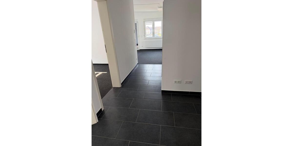 Hochparterre Karlsruhe Knielingen - 3 Zimmer, 75 m&sup2;, 1.000&euro; | Angebot:25442226