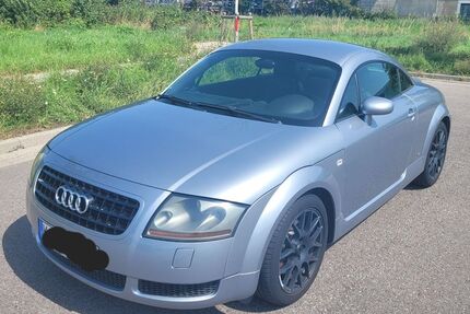 Audi TT 145.000 km 7.950 € Karlsruhe 76187
