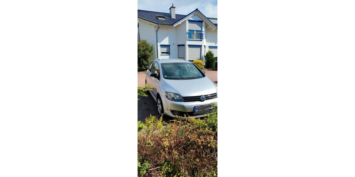 VW Golf Plus 220.000 km 4.600 € Offenbach an der Queich 76877