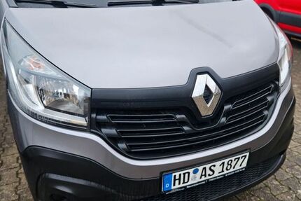 Renault Trafic 209.000 km 7.990 &euro; Bad Schönborn 76669