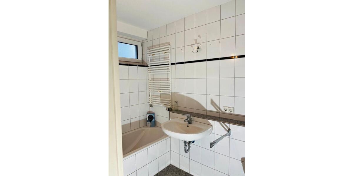 Dachgeschoßwohnung Karlsruhe Rüppurr - 3 Zimmer, 79 m&sup2;, 350.000&euro; | Angebot:26092218