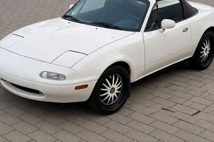 Mazda MX-5 169.000 km 8.499 &euro; karlsruhe 76189