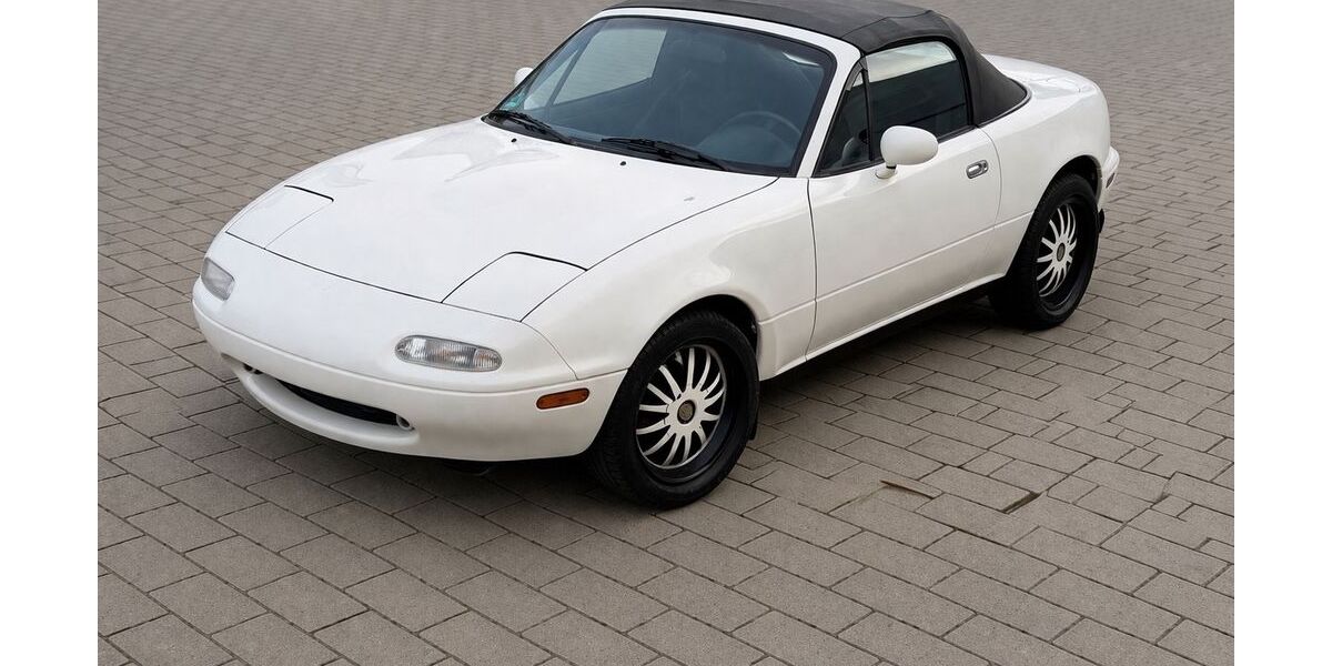Mazda MX-5 169.000 km 8.499 &euro; karlsruhe 76189