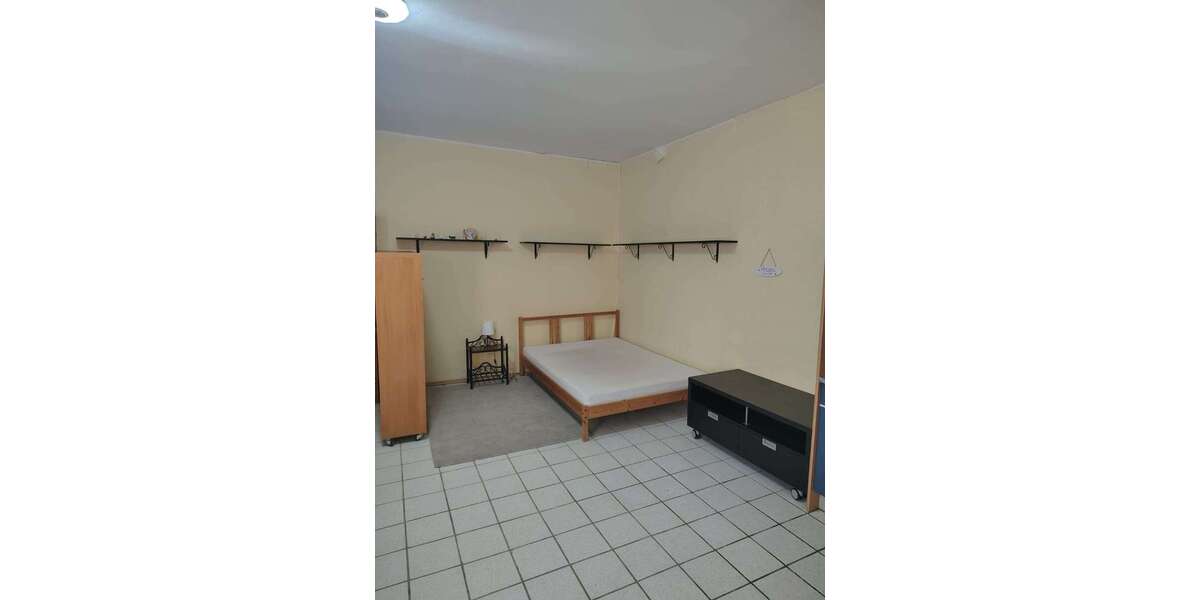 Etagenwohnung Landau - 1 Zimmer, 29 m&sup2;, 300&euro; | Angebot:27164114