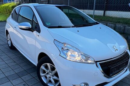 Peugeot 208 82.990 km 5.990 &euro; Pforzheim 75172
