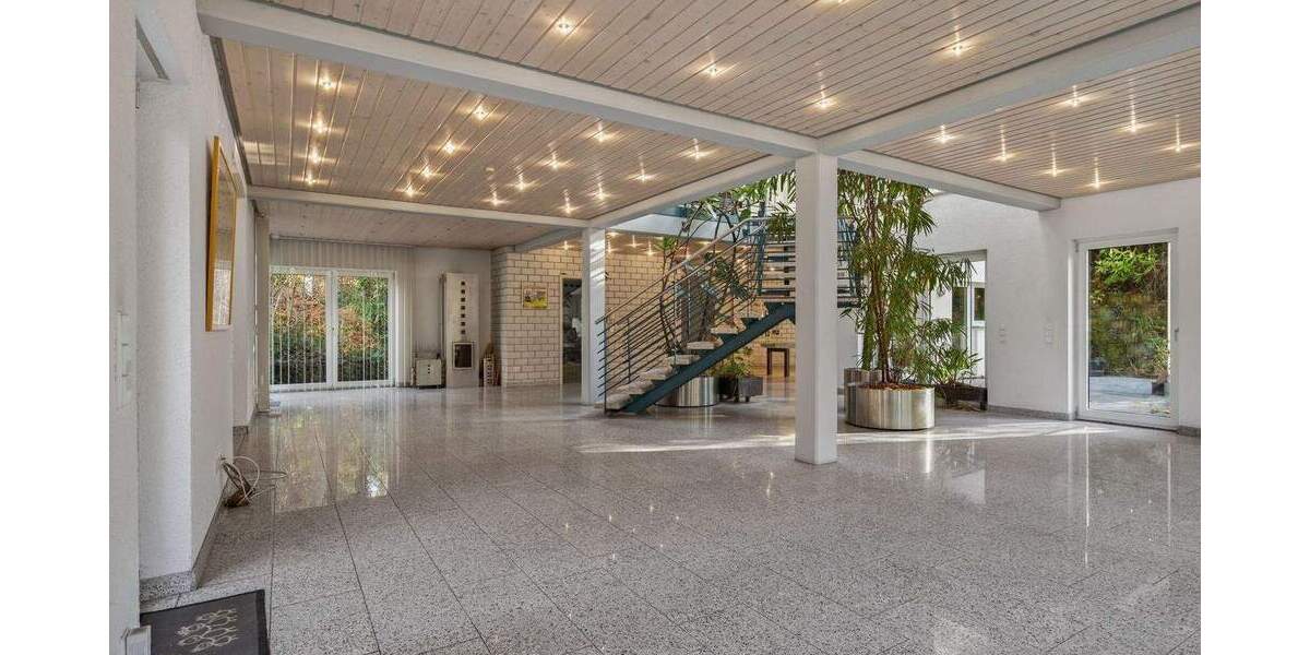 Einfamilienhaus Karlsruhe / Durlach Durlach - 9 Zimmer, 343 m&sup2;, 1.179.000&euro; | Angebot:25681049