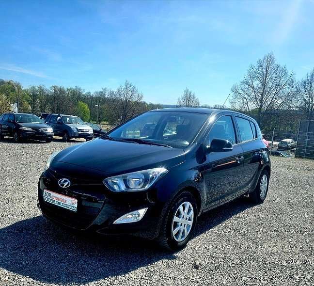 i20