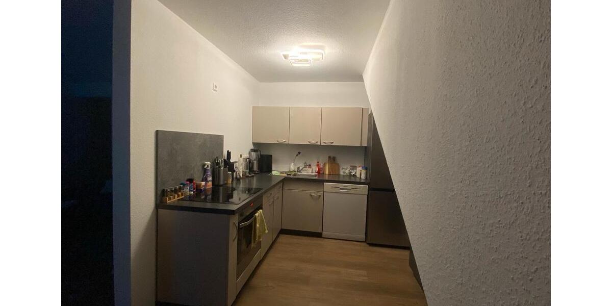 Dachgeschoßwohnung Bruchsal - 2 Zimmer, 68 m&sup2;, 820&euro; | Angebot:25273401