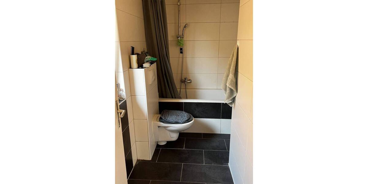 Einfamilienhaus Herxheim - 7 Zimmer, 212 m&sup2;, 409.000&euro; | Angebot:25743687