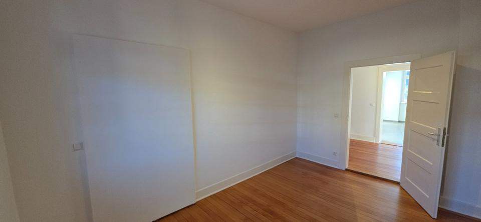 Etagenwohnung Karlsruhe Innenstadt-Ost - 4 Zimmer, 116 m&sup2;, 2.095&euro; | Angebot:25638358