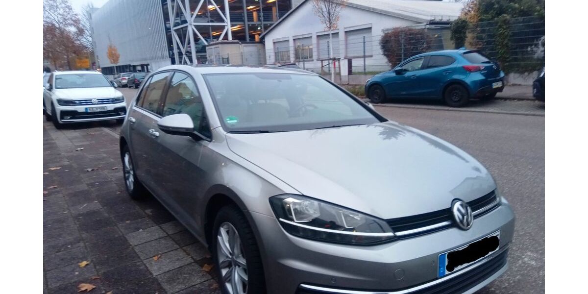 VW Golf 20.700 km 13.999 &euro; Grötzingen 76229