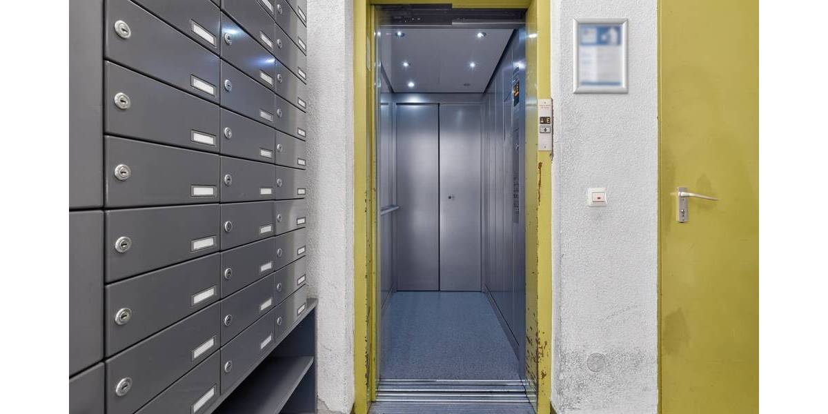 Etagenwohnung Karlsruhe Oststadt - 2 Zimmer, 66 m&sup2;, 235.000&euro; | Angebot:26276604