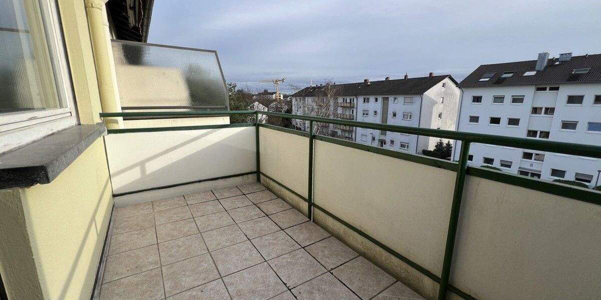 Etagenwohnung Karlsruhe Oststadt - 2 Zimmer, 61 m&sup2;, 285.000&euro; | Angebot:25706121