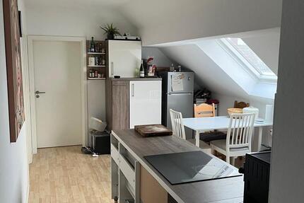 Wohnung Karlsruhe Daxlanden - 4 Zimmer, 100 m&sup2;, 1.300&euro; | Angebot:25023270