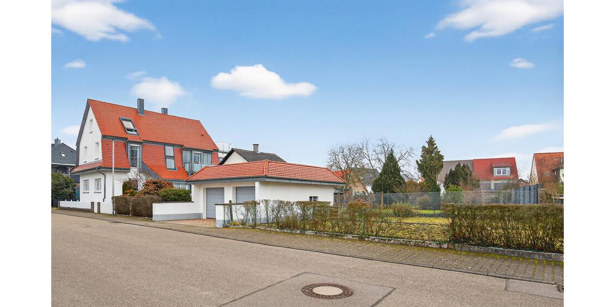 Seltene Gelegenheit: Gepflegtes Zweifamilienhaus mit viel Platz, Ruhe und Entwicklungspotential - Zweifamilienhaus Rastatt / Niederbühl Niederbühl | Angebot:26948205