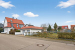 Seltene Gelegenheit: Gepflegtes Zweifamilienhaus mit viel Platz, Ruhe und Entwicklungspotential - Zweifamilienhaus Rastatt / Niederbühl Niederbühl | Angebot:26948205