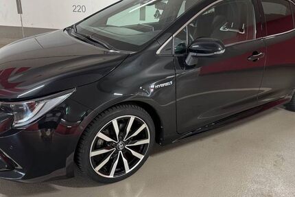 Toyota Corolla 20.000 km 22.500 &euro; Pforzheim 75181