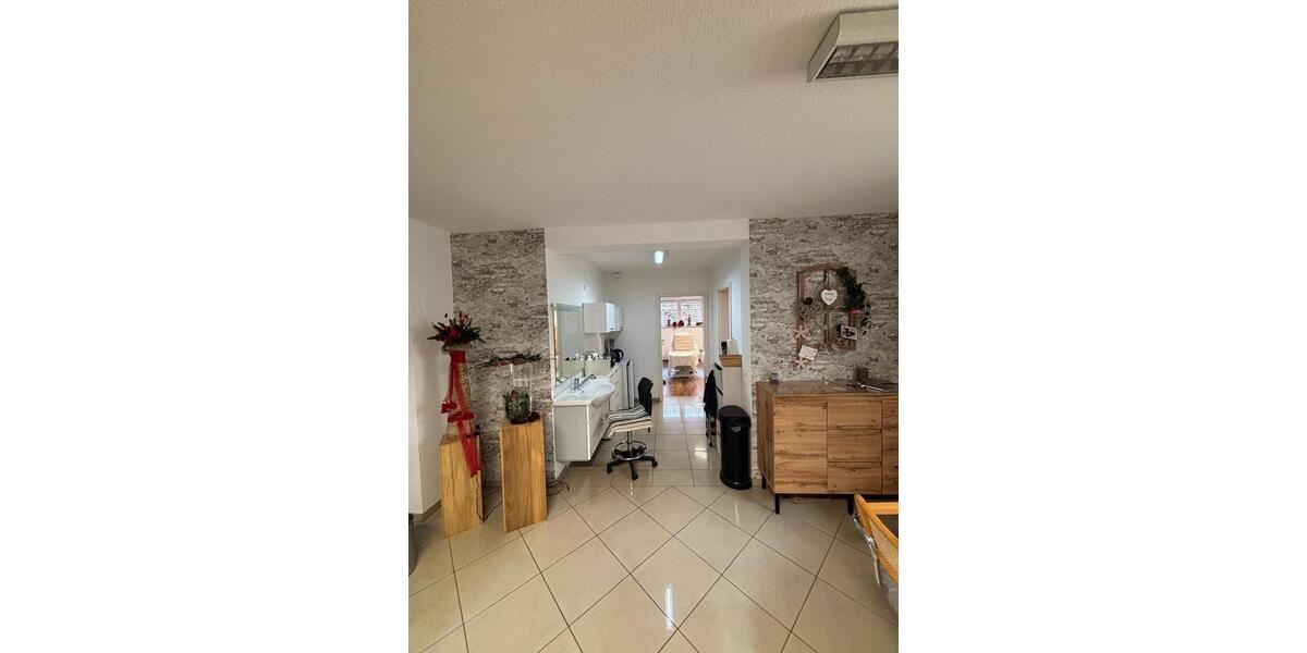 Gewerbeobjekt Durmersheim - 700&euro; | Angebot:25103352