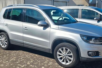 VW Tiguan 82.400 km 8.499 &euro; Linkenheim Hochstetten 76351