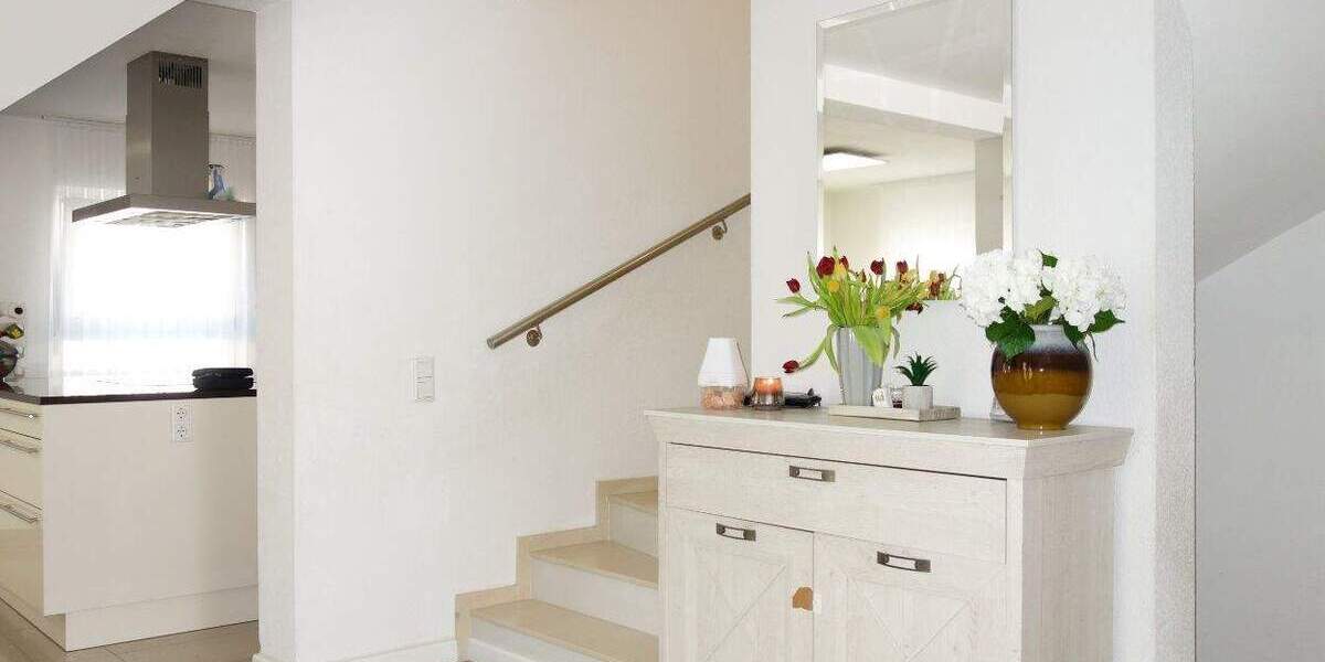 Doppelhaushälfte Philippsburg - 6 Zimmer, 234 m&sup2;, 560.000&euro; | Angebot:25797076