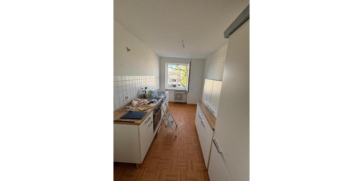 Etagenwohnung Karlsruhe Mühlburg - 4 Zimmer, 94 m&sup2;, 1.225&euro; | Angebot:26464804