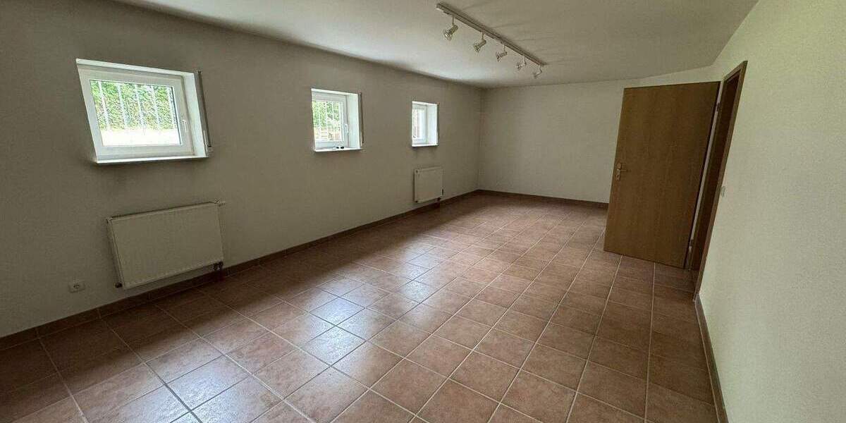 Gewerbeobjekt Kämpfelbach Bilfingen - 1.999.000&euro; | Angebot:24760680