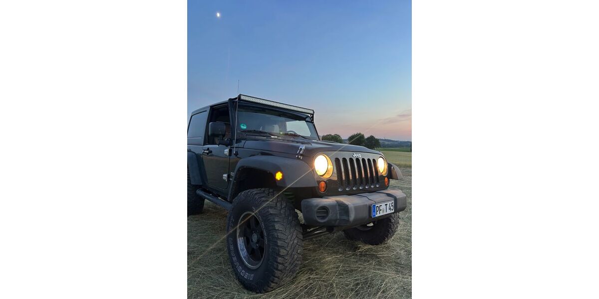 Jeep Wrangler 97.000 km 19.500 &euro; Pforzheim 75177