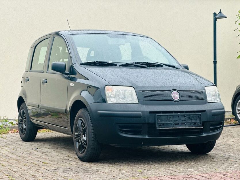 Fiat Panda 78.000 km 2.699 € Au am Rhein 76474