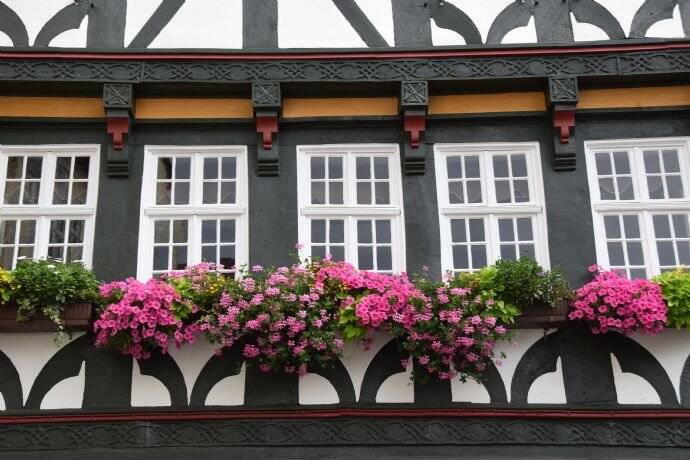 Verkauf im Großraum Karlsruhe-Pforzheim: Saniertes Hotel garni (3*S Niveau, 54 Zimmer) an sehr gutem Innenstadt-Standort! 5 zimmer