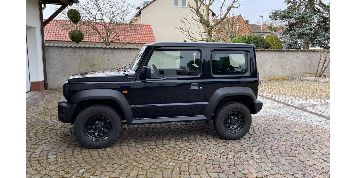 Suzuki Jimny 27.500 km 28.300 &euro; Landau 76829