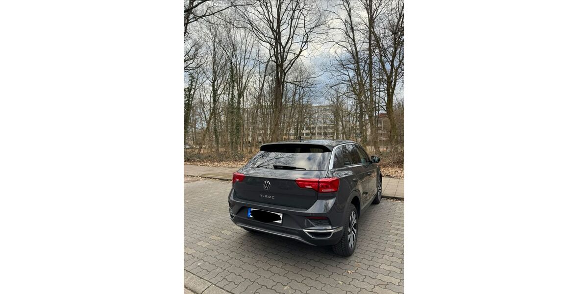 VW T-Roc 98.000 km 21.000 &euro; Karlsruhe 76149