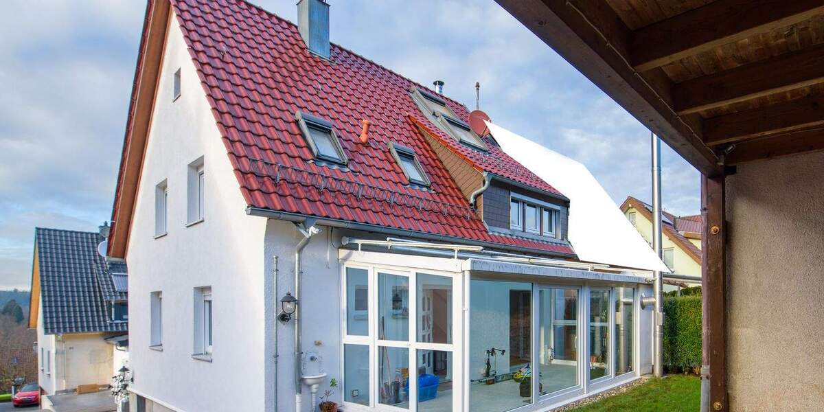 Doppelhaushälfte Pforzheim Huchenfeld - 6 Zimmer, 124 m&sup2;, 349.000&euro; | Angebot:25669211