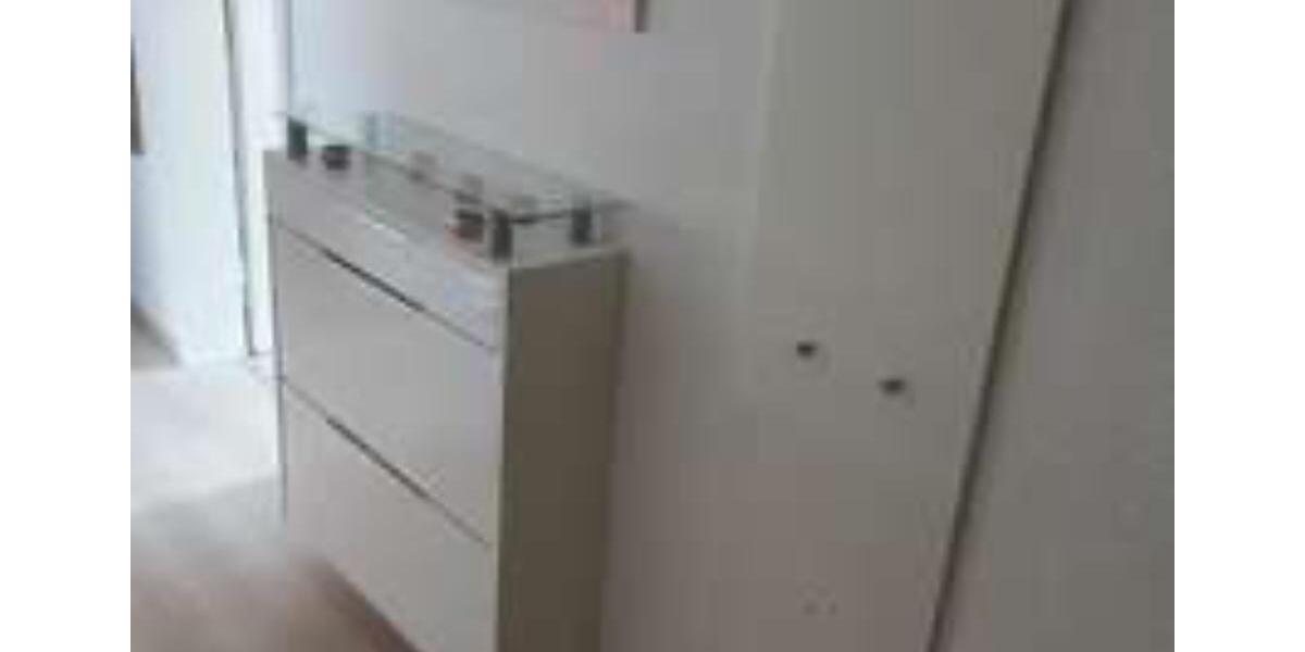 Helle 3-Zimmer DG-Wohnung 3 zimmer