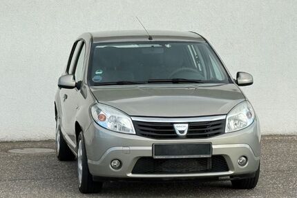 Dacia Sandero 125.000 km 1.799 &euro; Kandel 76870