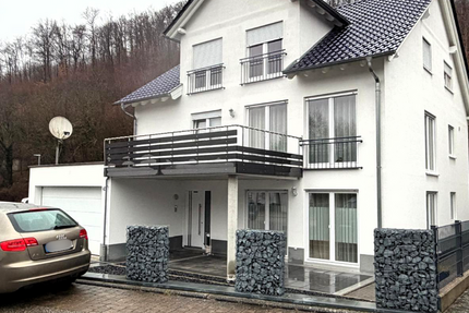 Haus Kämpfelbach - 9 Zimmer, 290 m&sup2;, 739.000&euro; | Angebot:25752357