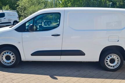 Peugeot Partner 171.900 km 12.495 € Oberderdingen Flehingen 75038