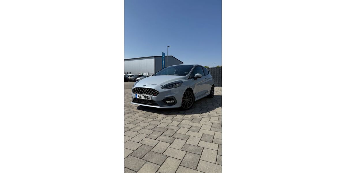 Ford Fiesta 68.800 km 16.300 &euro; Linkenheim 76351