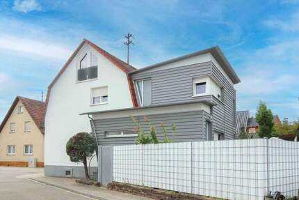 Tradition trifft Moderne: Freistehendes 2-Familienhaus in Graben-Neudorf zur flexiblen Nutzung. 7 zimmer