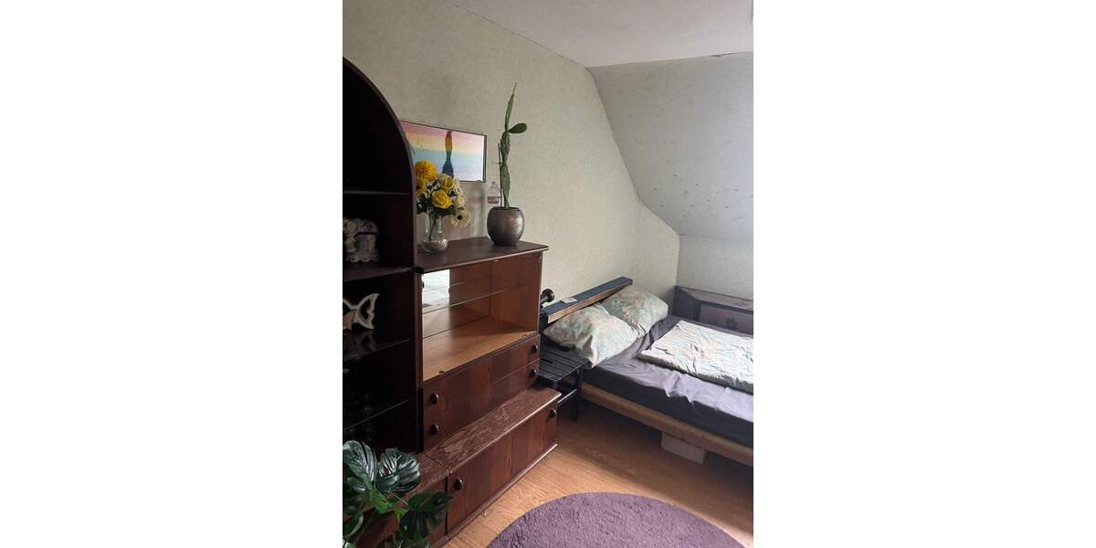 Reihenmittelhaus Karlsruhe Hagsfeld - 6 Zimmer, 111 m&sup2;, 320.000&euro; | Angebot:24791679