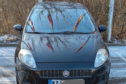 Fiat Punto 184.000 km 1.690 &euro; Karlsruhe 76139