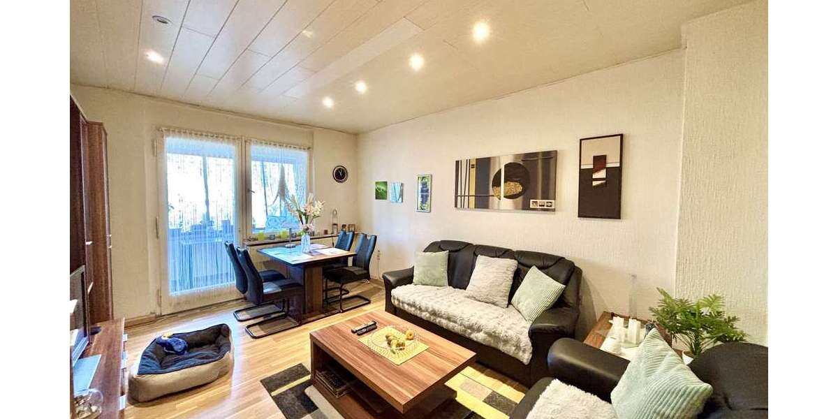 Wohnung zum Kaufen in Karlsruhe 215.000 € 75.7 m² 3 zimmer