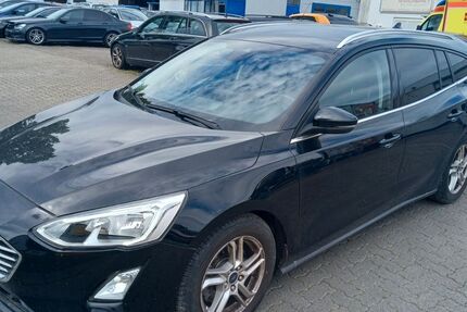 Ford Focus 170.000 km 7.190 &euro; Karlsruhe 76185